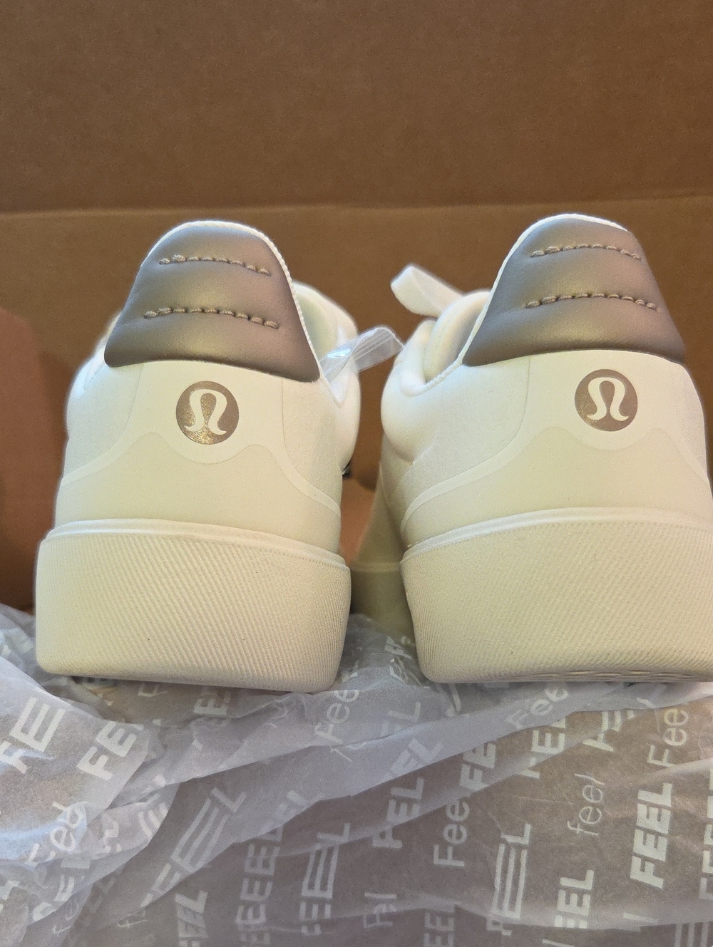 Lululemon Cityverse Sneaker 8.5 - Picture 6 of 16